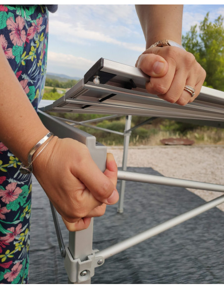 SOPLAIR Table Flex Aluminium 4 personnes Pliage Rapide et Compact Camping Car