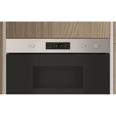 INDESIT Micro-ondes encastrable, inox, solo, 22 L, plateau 25 cm, décongélation